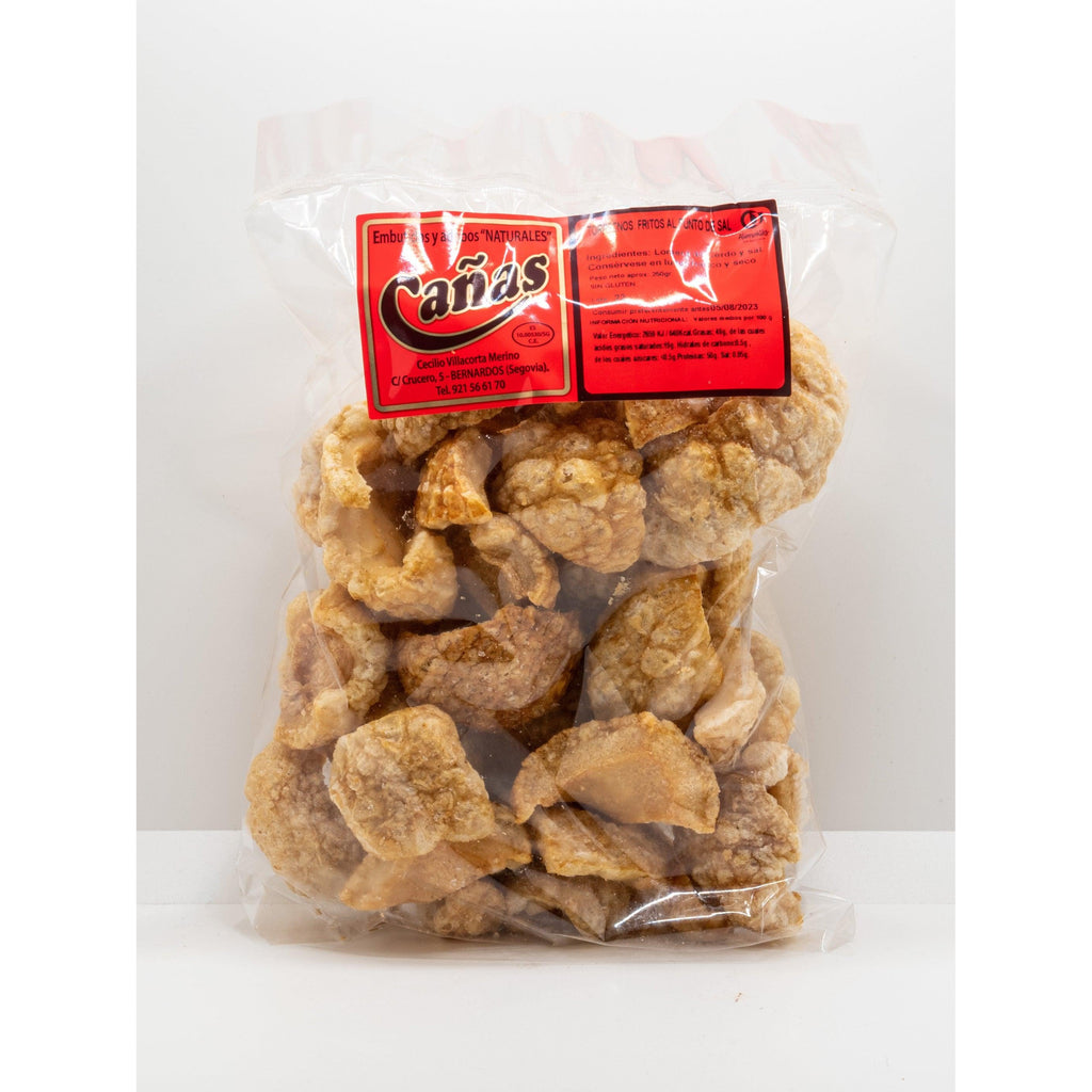 Variedad de torreznos a punto de sal incluida en el pack degustación: 2 bolsas